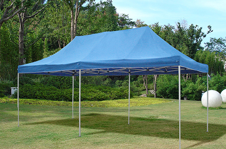 Why is a Foldable Gazebo considered a contemporary trend in yard design?